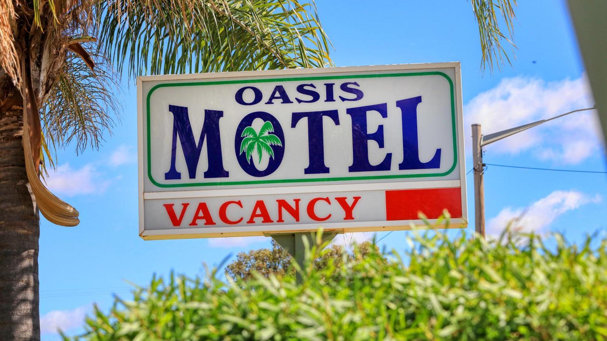 Oasis Motel Peak Hill ภายนอก รูปภาพ